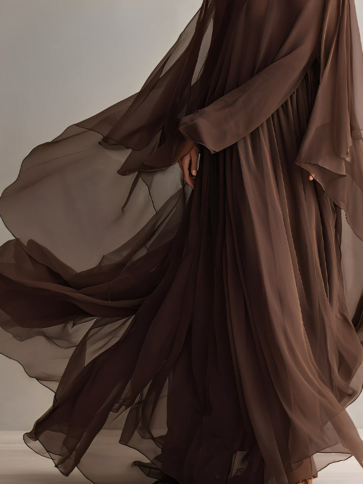 Abito in Chiffon Marrone Ricco per Donne con Silhouette Maxi Fluttuante e Design a Mantella, Stile Elegante e Glamour Moderno