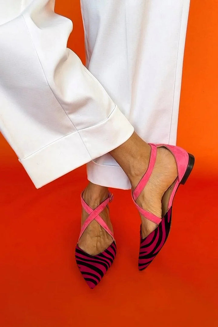 LUCREZIA | Eleganti ballerine con dettagli zebrati e cinturini rosa glamour
