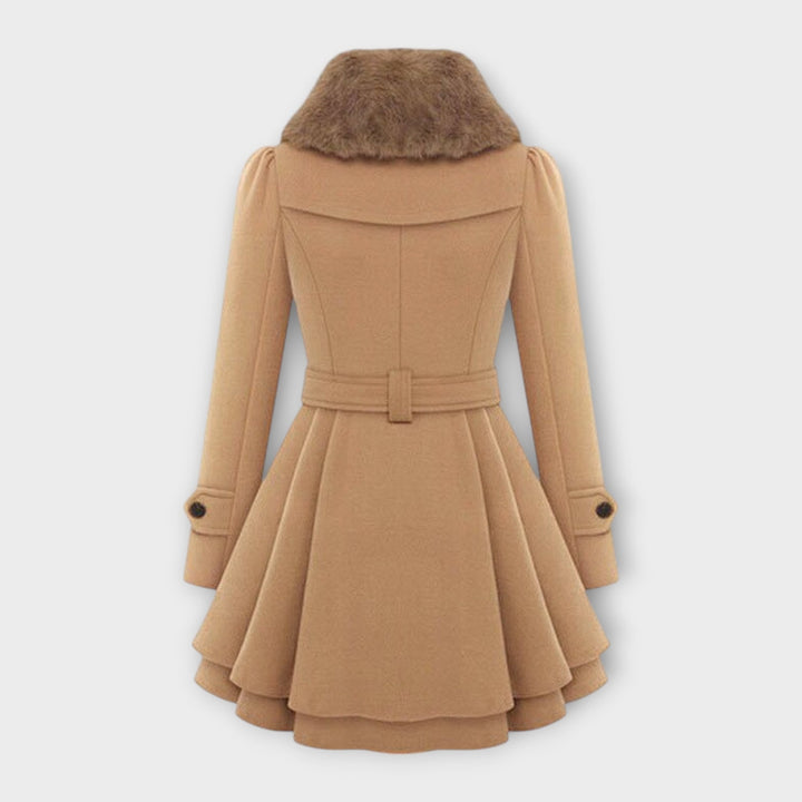 Elivara – Cappotto elegante con colletto in pelliccia