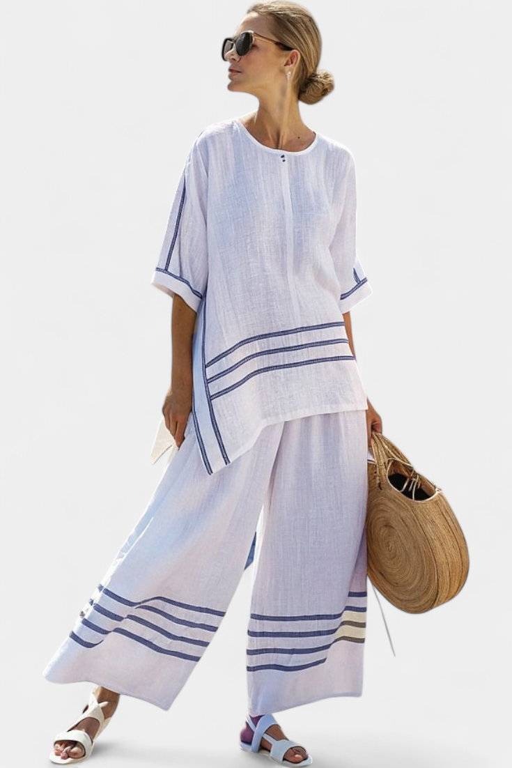 Completo di pantaloni ampi a righe con taglio irregolare - stile moderno e confortevole