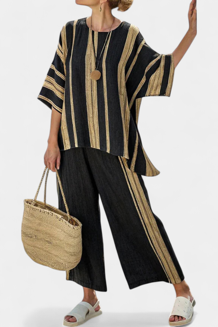 Daisy Set Oversize con Eleganti Strisce Verticali in Lino di Bambù per uno Stile Naturale e Confortevole