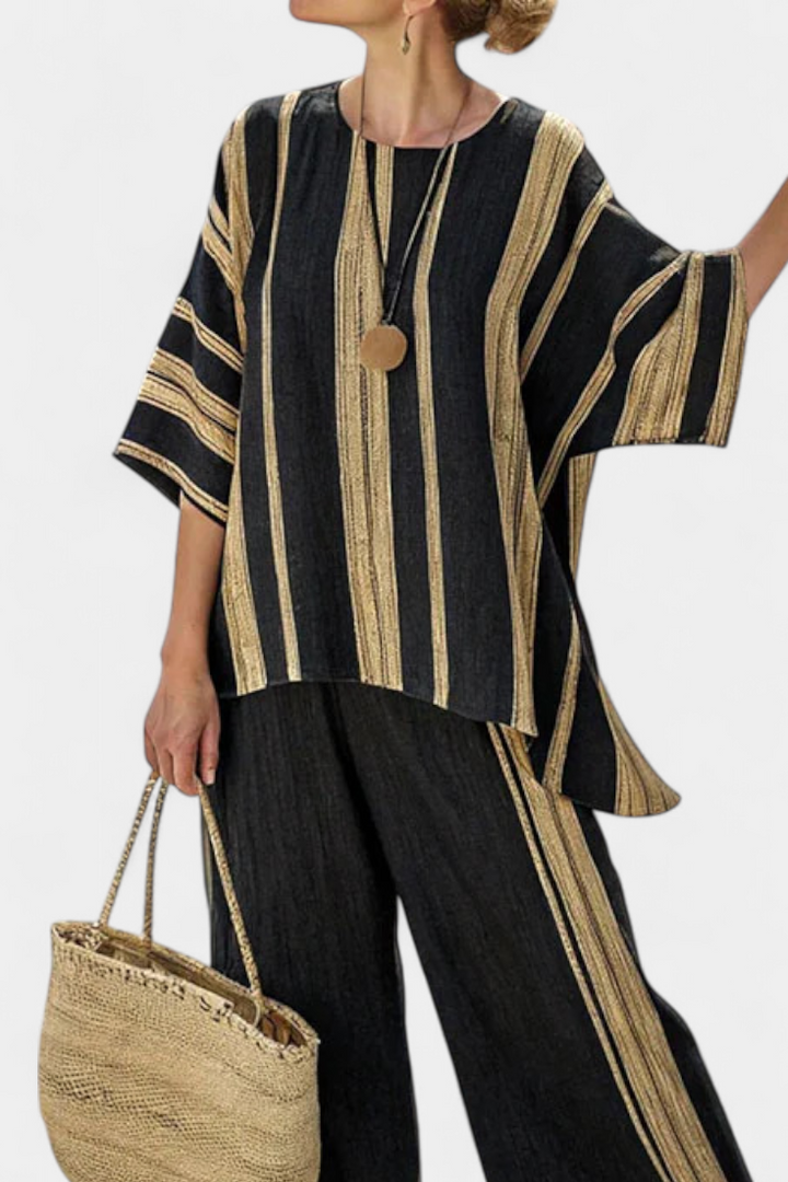 Daisy Set Oversize con Eleganti Strisce Verticali in Lino di Bambù per uno Stile Naturale e Confortevole