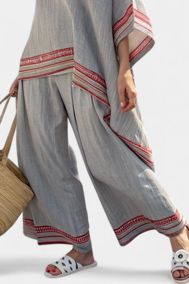 Set etnico Daisy in lino di bambù con camicetta asimmetrica e pantaloni larghi per uno stile elegante e confortevole