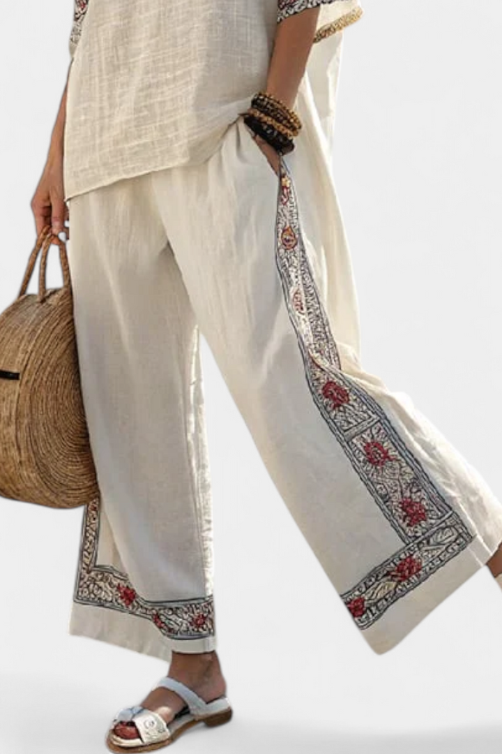 Completo Mediterraneo Daisy in lino di bambù con eleganti righe rosse e verdi
